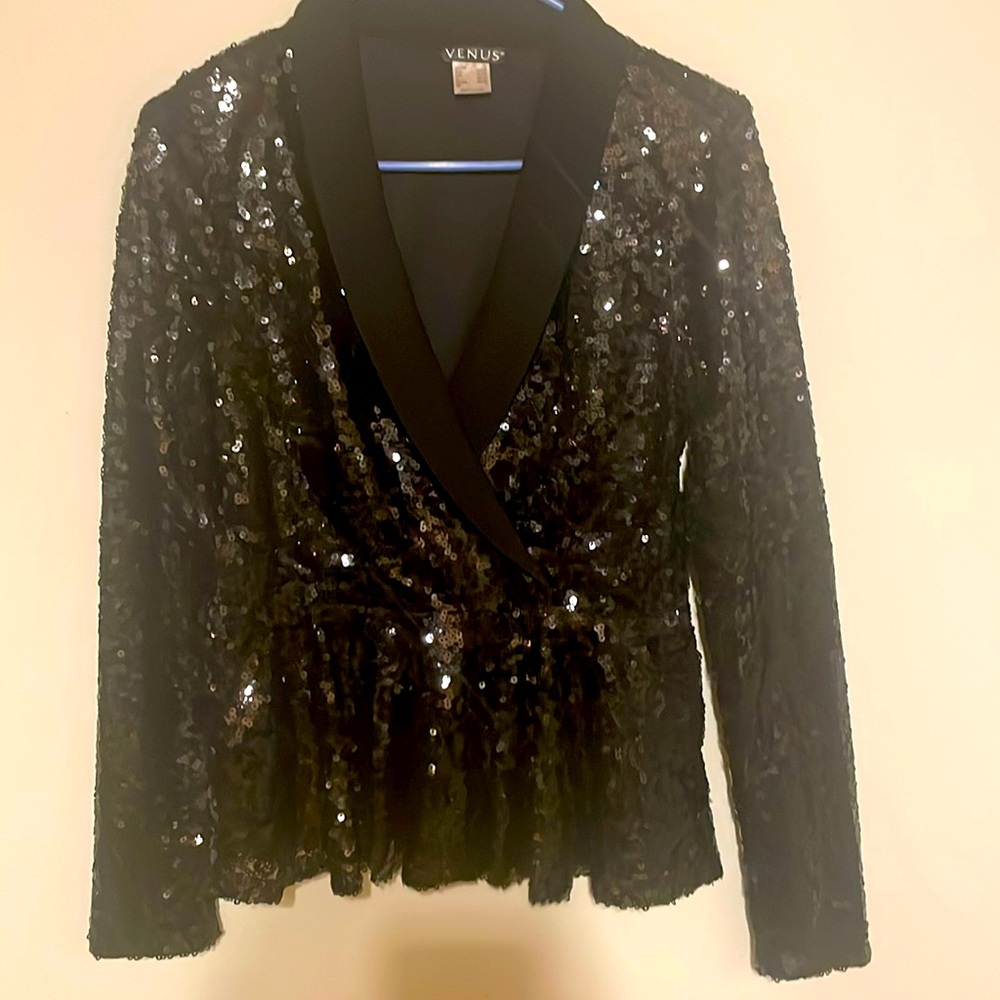 S sequined Black blazer with ruffled bottom
